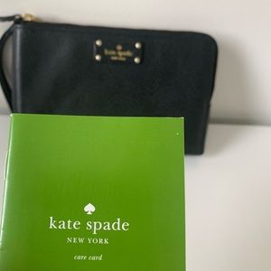 Kate Spade ♠️ Black Wristlet